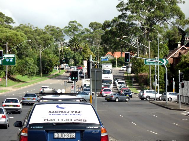 Larger view of the Highway 1/F3 Freeway intersection in Wahroonga, NSW