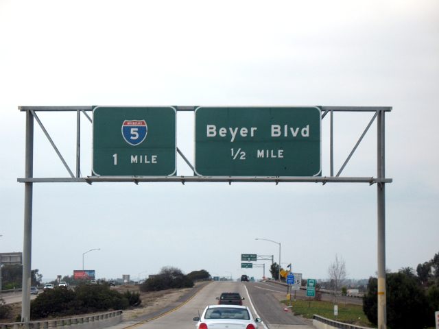 Advance signs for Interstate 5 and Beyer Boulevard on California 905 in San Diego County