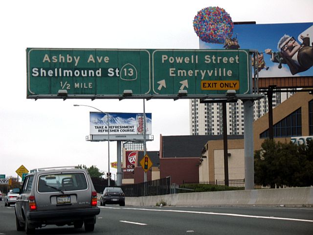 Advance sign for California 13 exit from I-80/580 at Powell Street in Emeryville