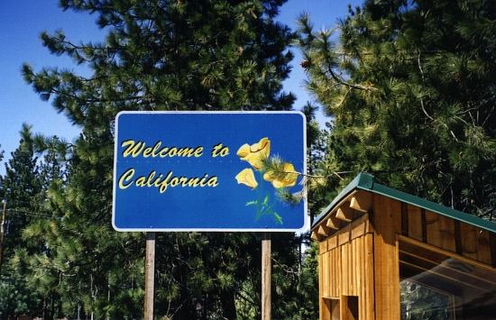 California welcome sign at Nevada border