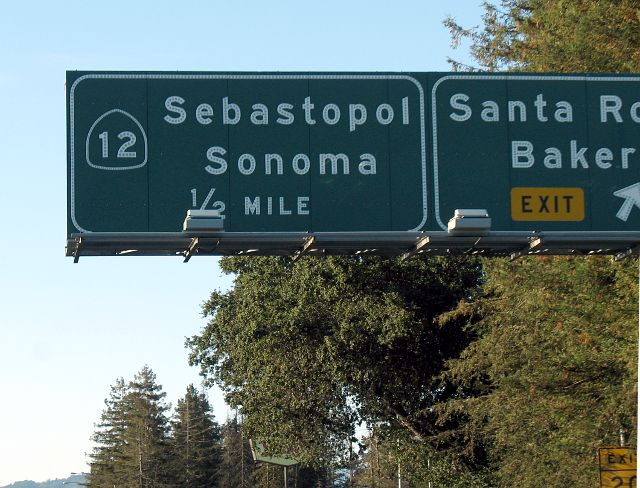 Advance exit sign for California 12 from US 101 in Santa Rosa