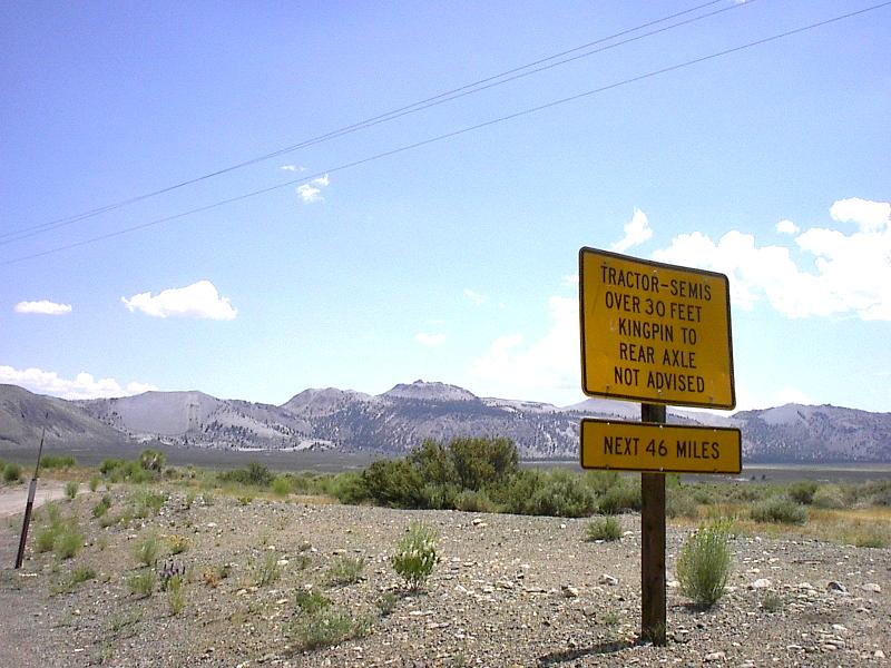 Warning sign for large trucks on California 120 in Mono County