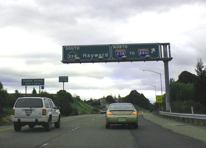 The California/Interstate 238 interchange advance sign on Interstate 580 north of Hayward