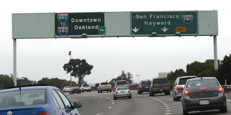 California 24 becomes Interstate 980 in Oakland