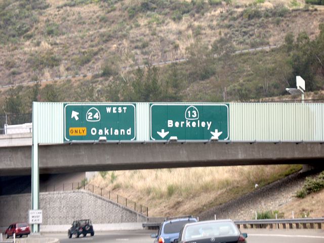 Left-hand exit from California 13 to California 24 in Oakland