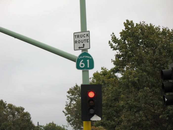 California 61 as a truck route in Alameda