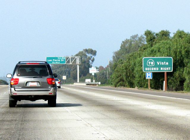 Advance sign for California 78 at an upcoming exit from Interstate 5