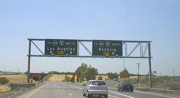 Ramps from Interstate 80 for Interstate 5/California 99 in Sacramento