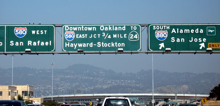 Complex advance sign for Interstate 580 and California 24 at Interstate 80 in Oakland