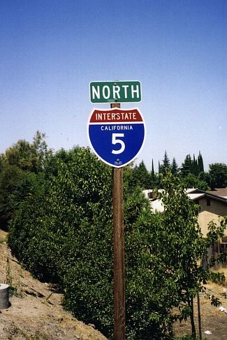 Green banner for I-5 in Stockton