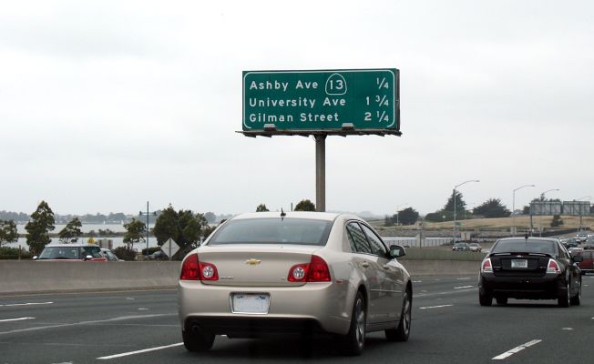 All three Berkeley (California) exits are shown on this I-80/580 destination sign