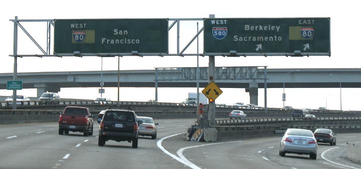 Northbound Interstate 580's entrance into the MacArthur Maze in Oakland