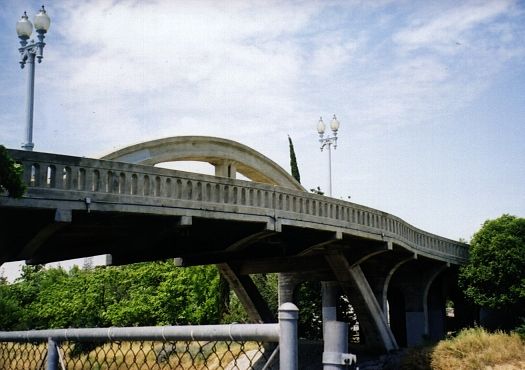 Side view of Sierra Vista bridge in Roseville, California