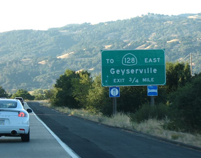 Advance sign for exit leading to California 128 in Geyserville