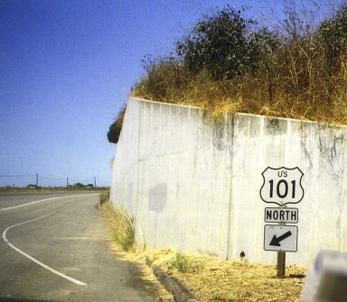 Entrance for US 101 where it's not a freeway