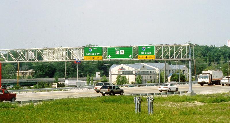 2005 photo of US 63 connector at Interstate 70