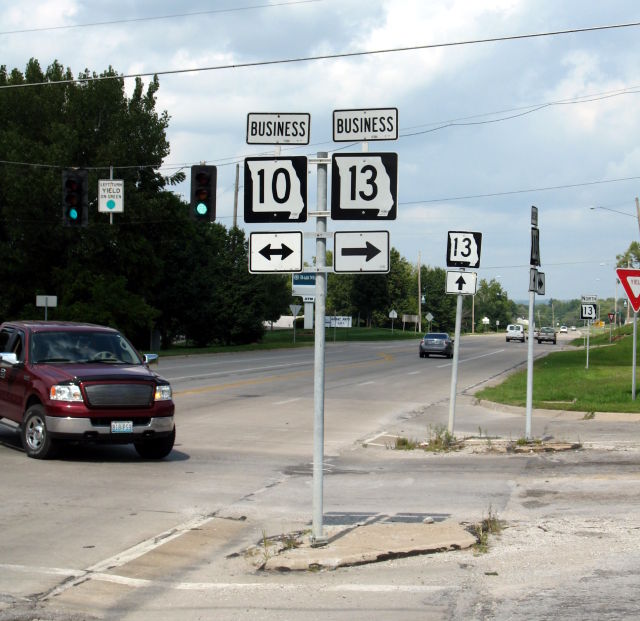 Business Routes 10 and 13 at Missouri 13 in Richmond