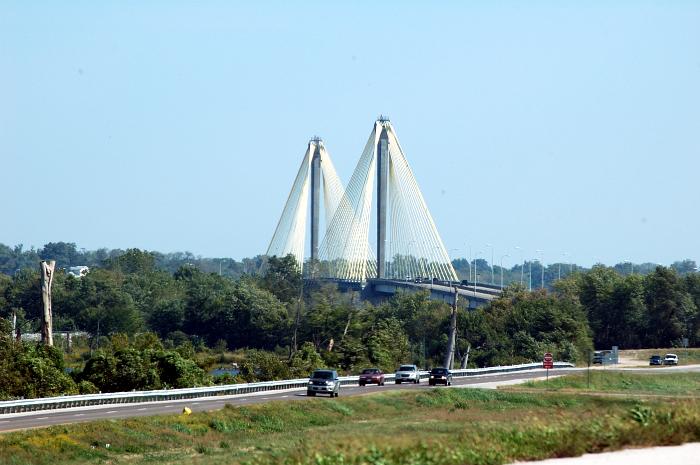 US 67 is in the foreground approaching the Clark Bridge from the south, opposite Alton, Illinois