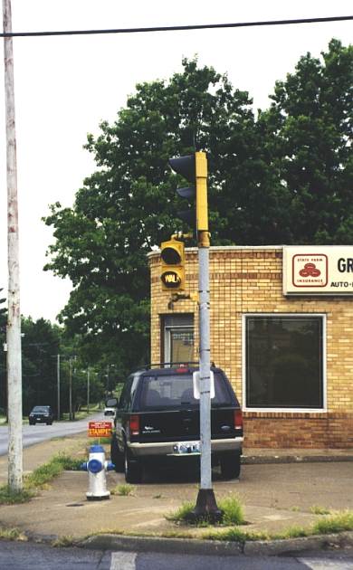 Walk cycle for the same signal at Garth Avenue and Broadway