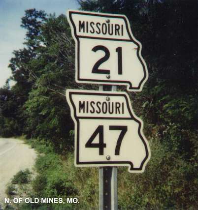Cutout Missouri 21 and 47, near Old Mines