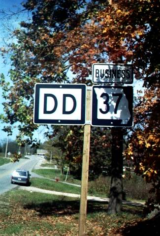 Route DD and Business Missouri 37 in Seligman