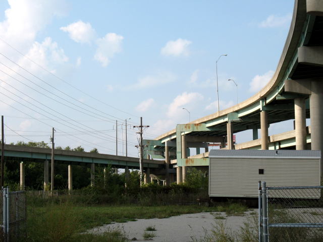 South end of the Interstate 229 double-decker freeway in St. Joseph