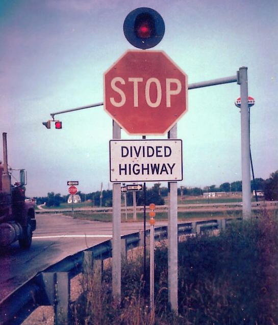 Stop sign at US 54 and Interstate 70 in Missouri