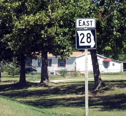 Eastbound Missouri 28 east of Dixon