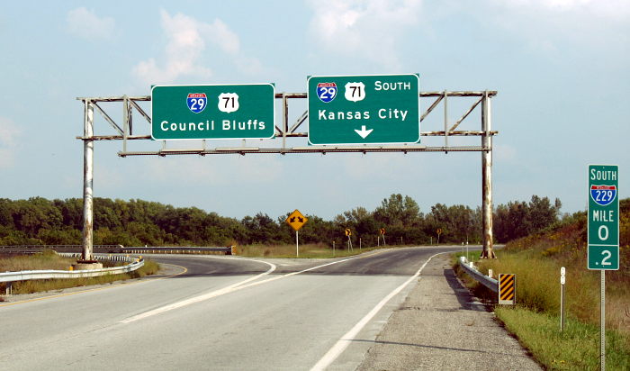 Southeastern end of Interstate 229 in St. Joseph