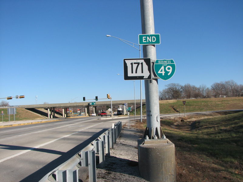 End of Business Loop 49 and Missouri 171 in Carthage