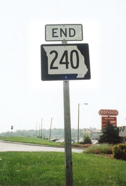 End of Missouri 240 at Midway, west of Columbia