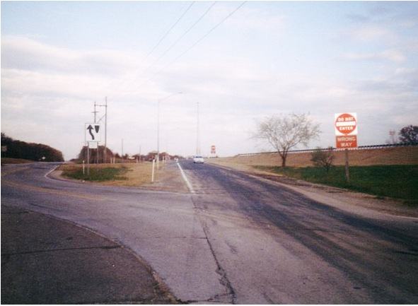 East endpoint of Missouri 66 with Keep Left sign