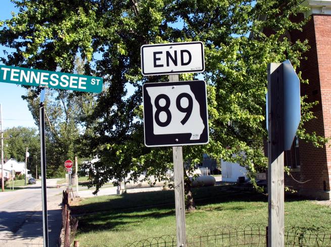 Northern endpoint of Missouri 89 in Chamois