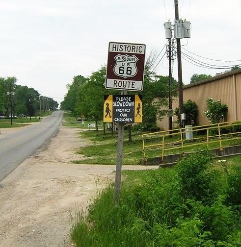 Historic US 66 in Bourbon, Missouri