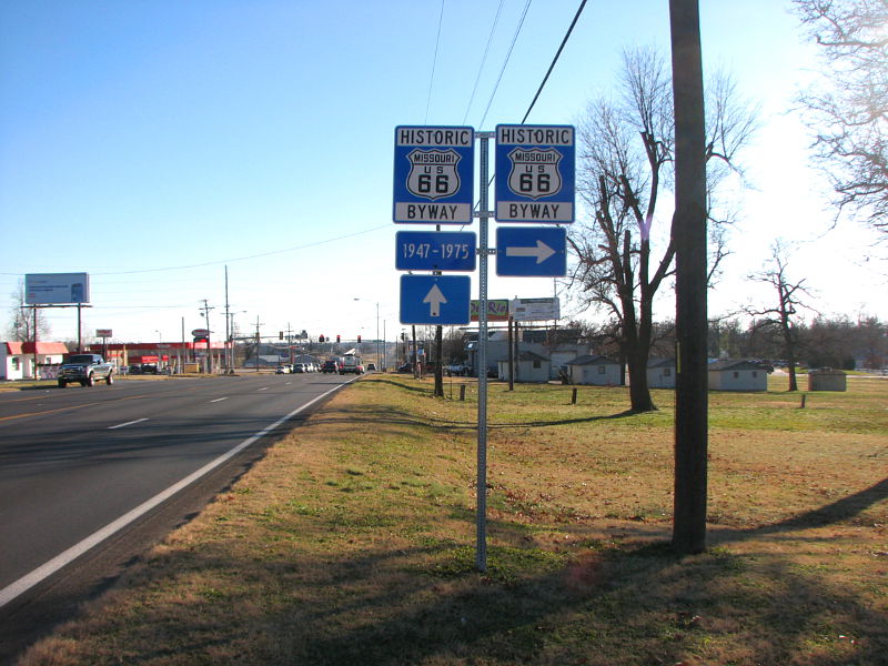 Two historic alignments shown for the former US 66 in Webb City, Mo.