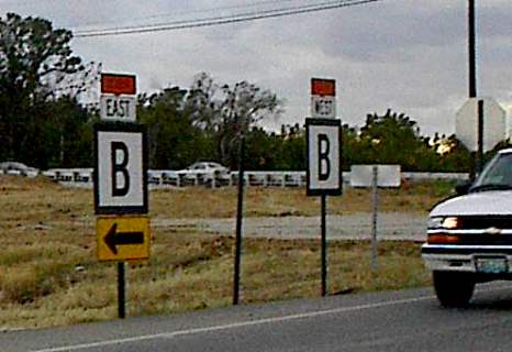 Very large construction marker, St. Louis County, Mo.