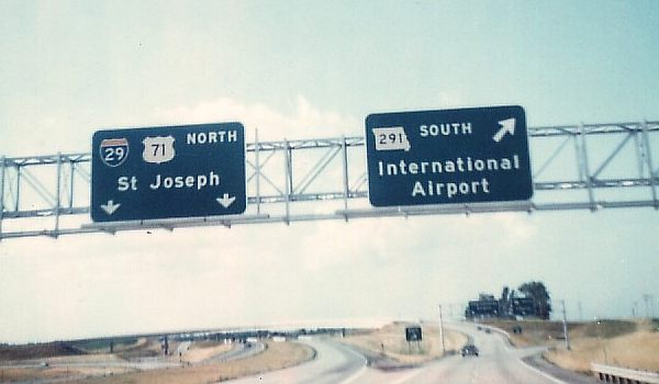 Kansas City airport exit from Interstate 29