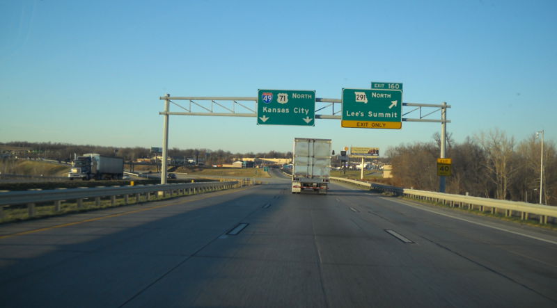 Big green sign for I-49/US 71 at Missouri 291 in Harrisonville
