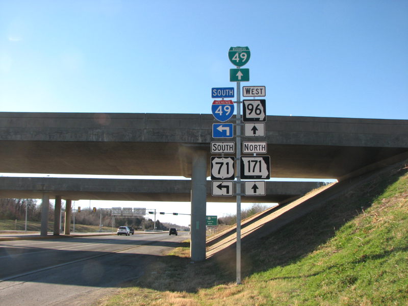 Endpoints of Missouri 171 and Missouri 571 in Carthage