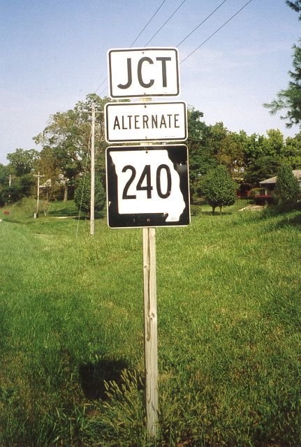 Junction of Alternate Missouri 240 with Missouri 240 in Howard County