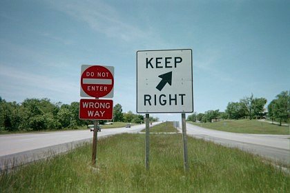 Non-symbolic keep-right sign near Nevada, Mo.