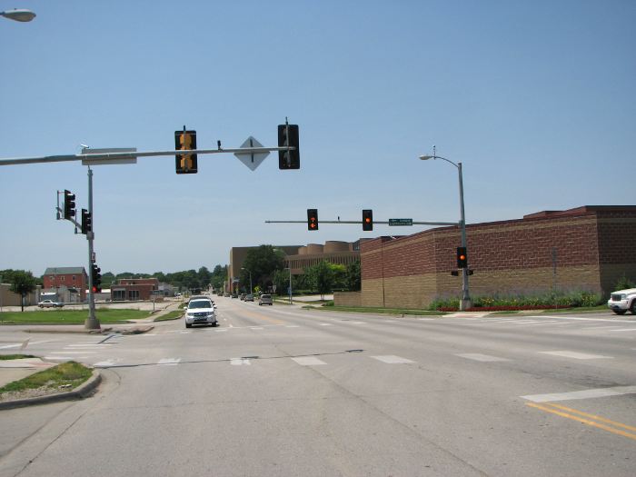 Arrow lights without separate yellow arrows, yellow phase (2012)