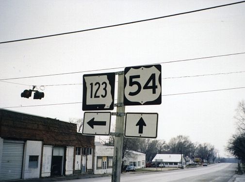 Missouri 123 at US 54 in Weaubleau