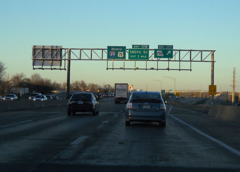 Big green sign for Missouri 150 at I-49/US 71 in Grandview
