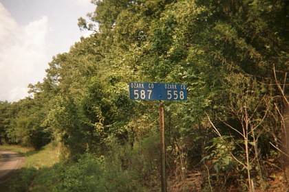 County-road marker in Ozark county