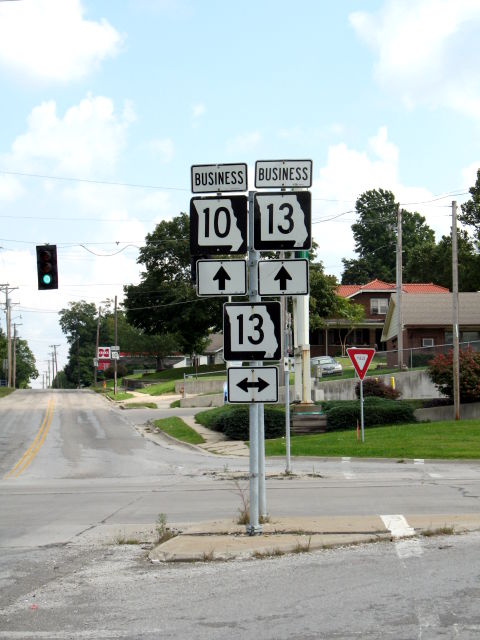 Two state business routes in Richmond, Missouri