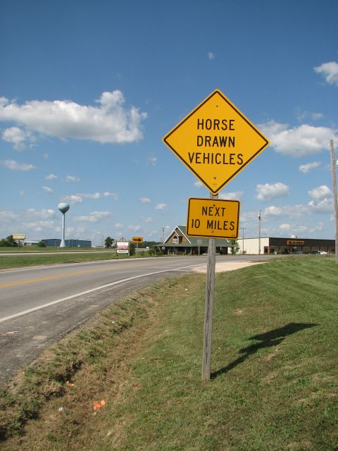 Horse-and-buggy warning sign on US 60 in Seymour, Missouri