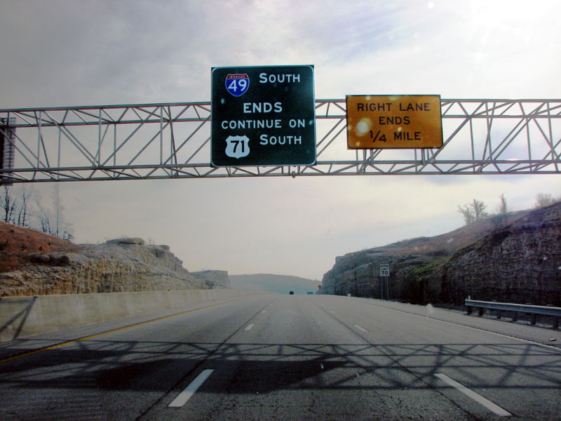 The southern terminus of Interstate 49 in Missouri (2012)