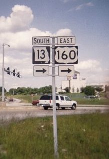 Missouri 13 entering the James River Freeway at Springfield (east)