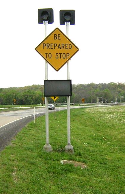 Warning sign on US 60 and US 65 in Springfield, Mo.